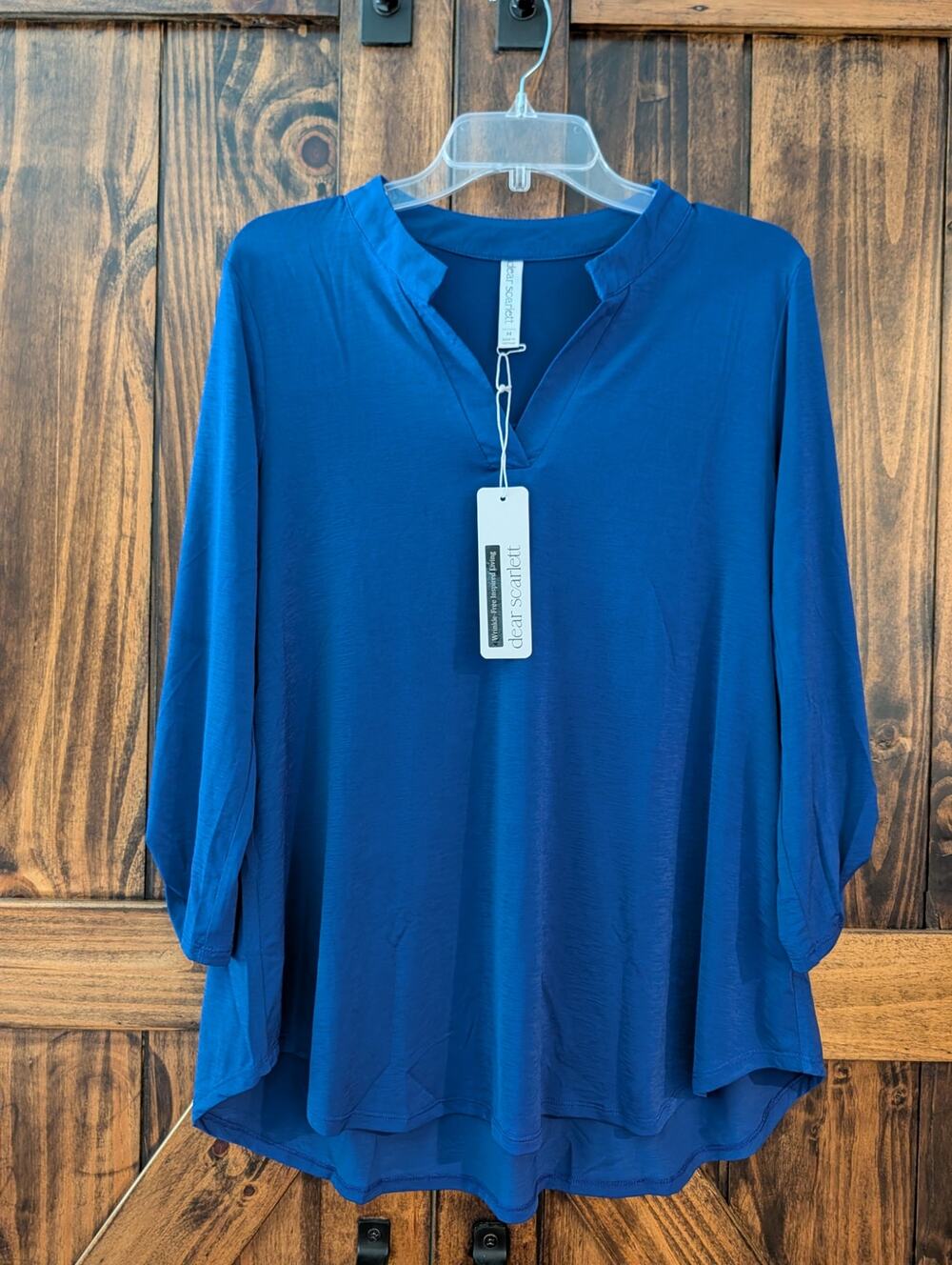 NWT Dear Scarlett Lizzy womens sz M Royal Blue Wrinkle Free Easy Care Blouse